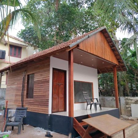 Verge Hostel Varkala Esterno foto